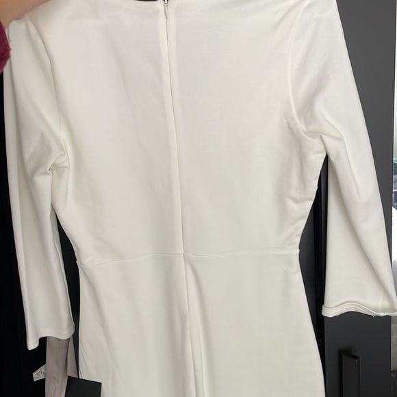 Lulu’s 3/4 length sleeve body con dress - Picture 5 of 5